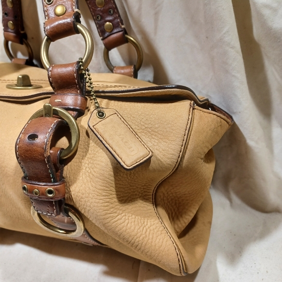 Coach turnlock bag - Picture 4 of 12